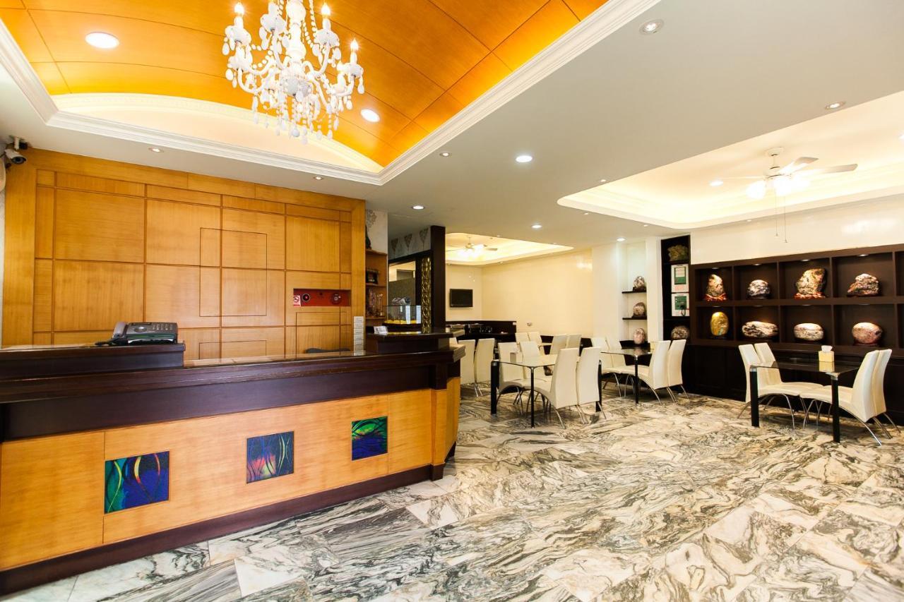 הואליין סיטי 陶陶居商旅 Tautauchu Hotel מראה חיצוני תמונה