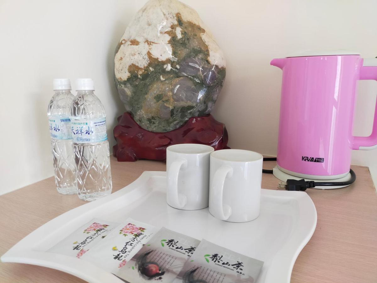 הואליין סיטי 陶陶居商旅 Tautauchu Hotel מראה חיצוני תמונה
