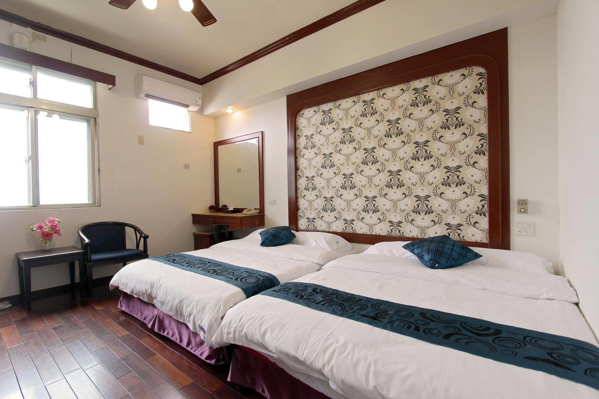 הואליין סיטי 陶陶居商旅 Tautauchu Hotel מראה חיצוני תמונה