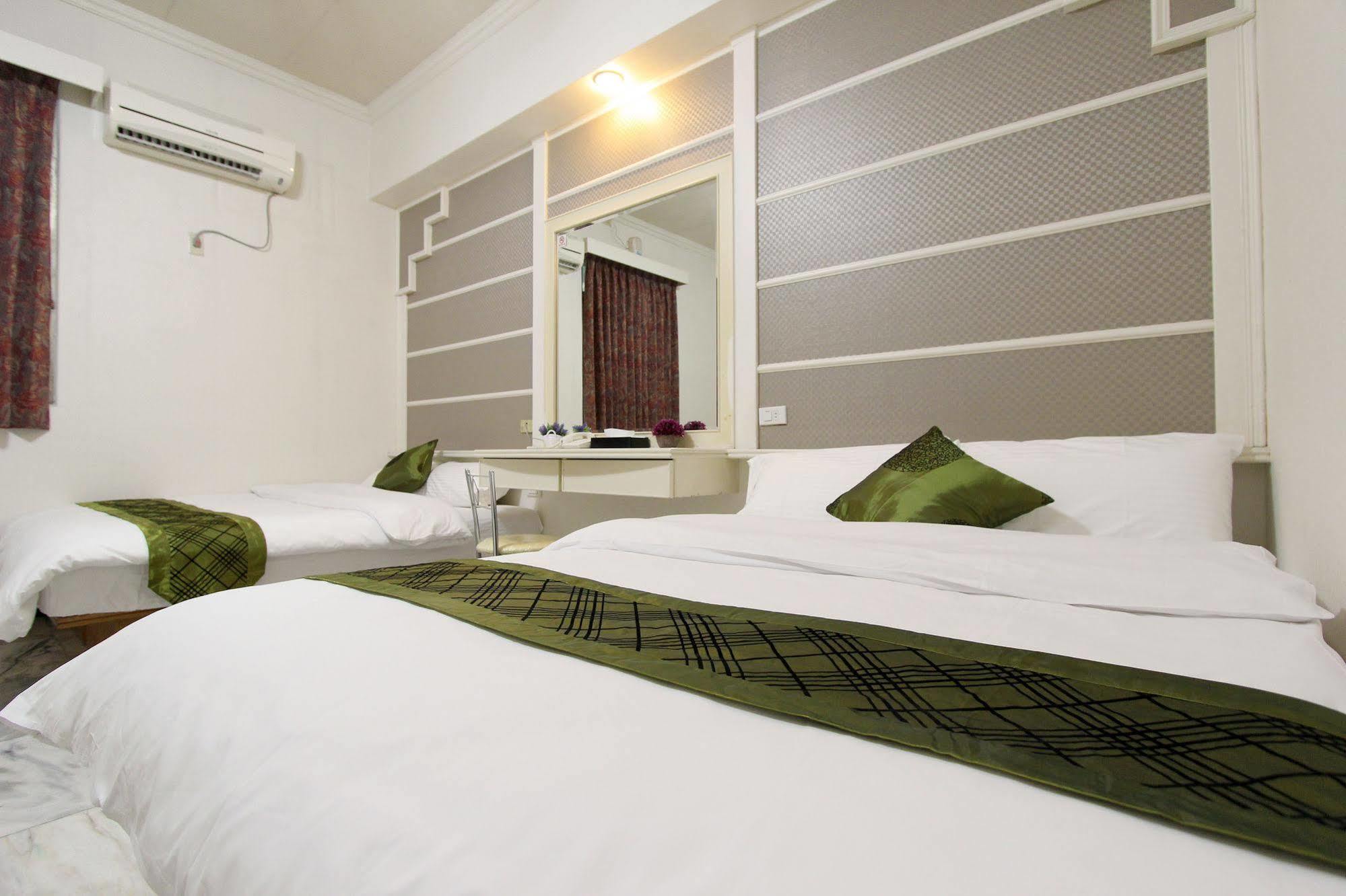 הואליין סיטי 陶陶居商旅 Tautauchu Hotel מראה חיצוני תמונה